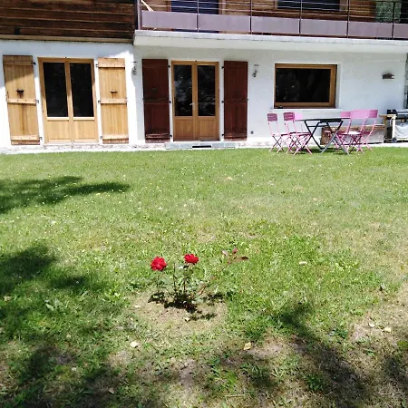 Avec Terrasse דירה